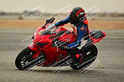 media/Nov-30-2024-TrackDaz (Sat) [[cb671e698a]]/C Group/Session 4 (Sunset)/